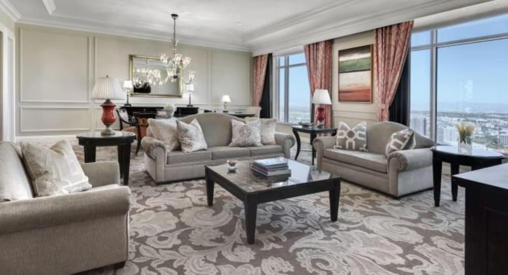 The Venetian Resort Las Vegas By Suiteness Exterior photo